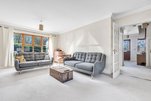 Lea House, 7 Lea Road, Budleigh Salterton photo 3