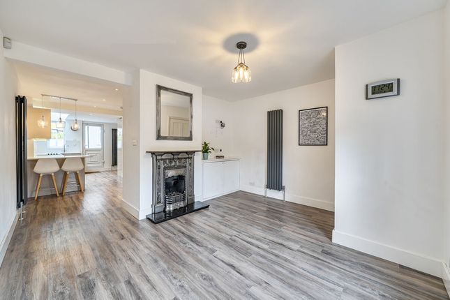 97, Godstone Road, Kenley photo 2