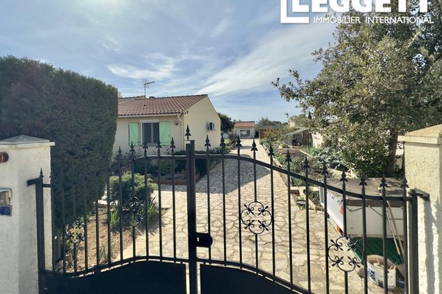 Villa for sale in Cuxac-D'aude, Aude, Occitanie