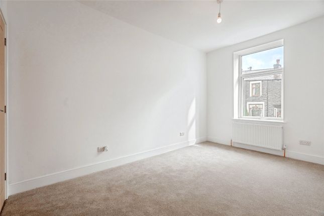 9, Colne photo 5