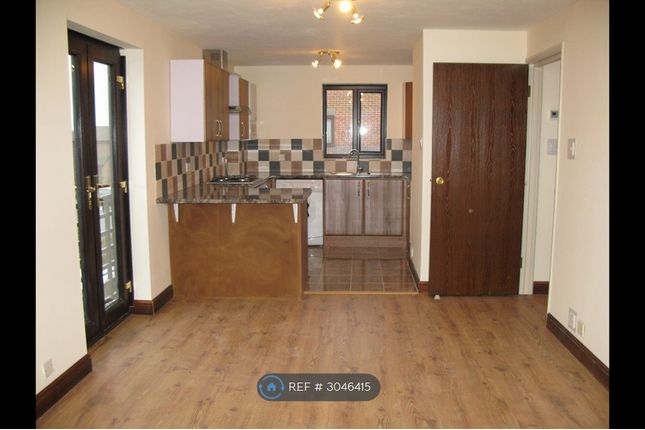 Woodfall Drive, Crayford, Crayford photo 3