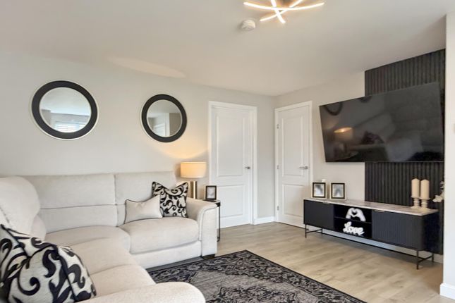 21, Thornhill Drive, Elgin photo 3