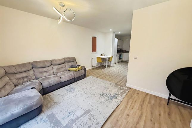 19, Aster Road, Mansfield photo 4