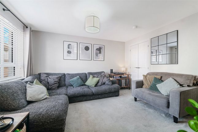 4, Whitehouse Gardens, Brookfield photo 4