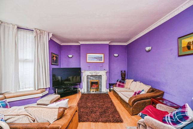 69, Wellington Avenue, Merseyside photo 3