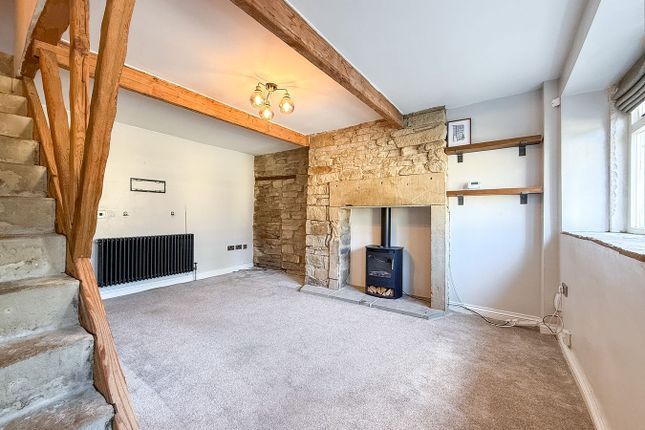 3, Scotgate Road, Holmfirth photo 3