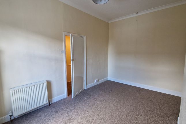 40, Great Northern Street, Morley, Leeds photo 4