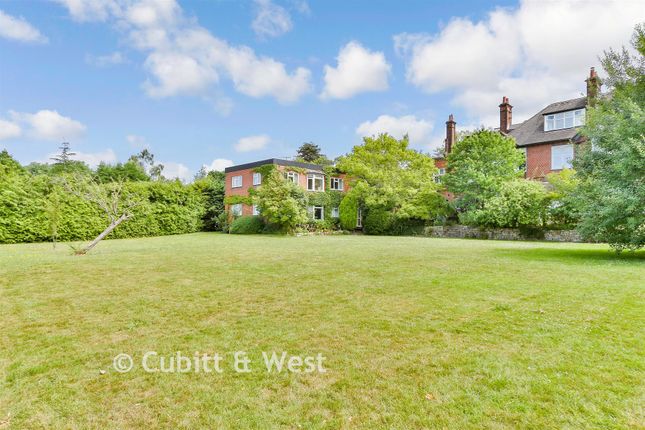 1B, Wrayfield Avenue, Reigate photo 2