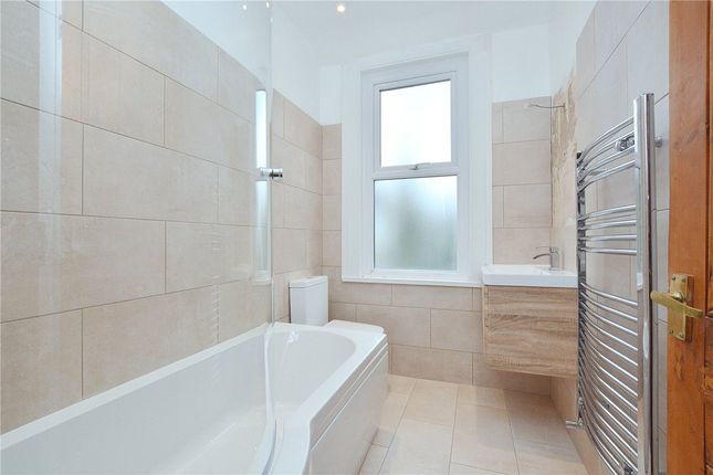 26, North Worple Way, London photo 4