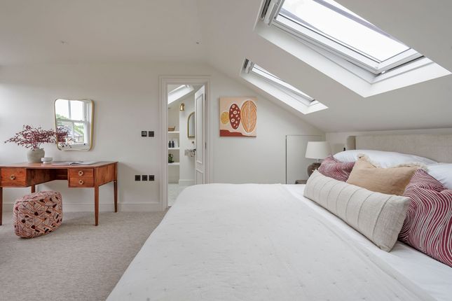 2nd and 3rd Floors, 96 Cambridge Gardens, London photo 4