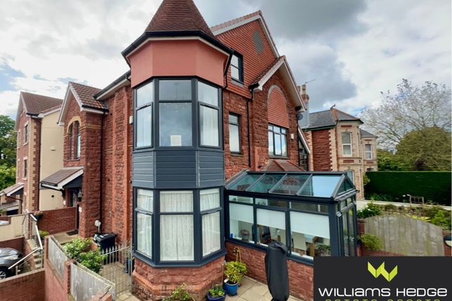 Thumbnail Town house for sale in Courtland Road, Paignton