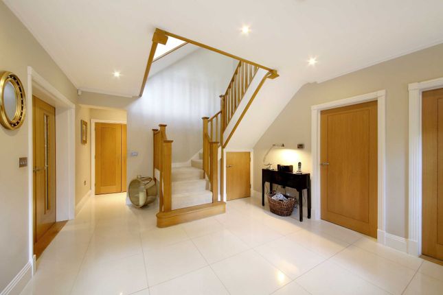 7, The Spinney, Buckinghamshire photo 4