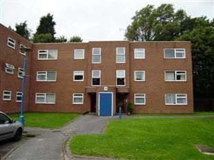 Thumbnail Flat to rent in Frensham Way, Harborne, Birmingham