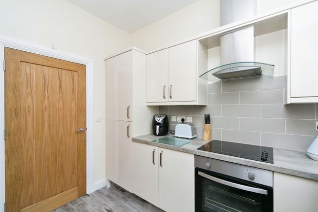 2 Deganwy Castle Apartments,, Station Road, Conwy photo 4
