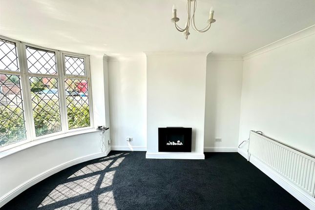 11, Lilmore Avenue, Manchester photo 4
