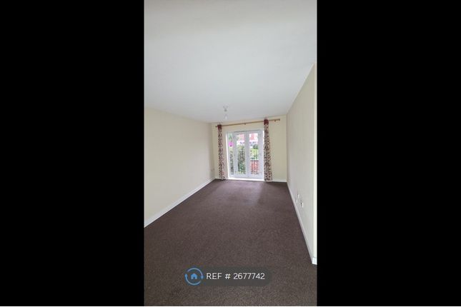 Flat, Siding Court Guest St, Widnes photo 2