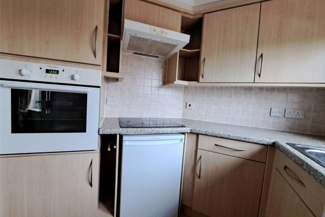 23 Allandale Court,, Rectory Road, Somerset photo 4