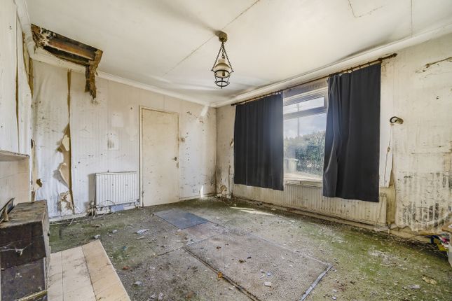Thornbury, 94, Blackberry Lane, Alton photo 4