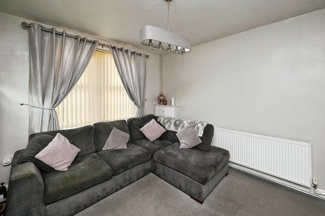 1, Poplar Drive, Mansfield photo 3