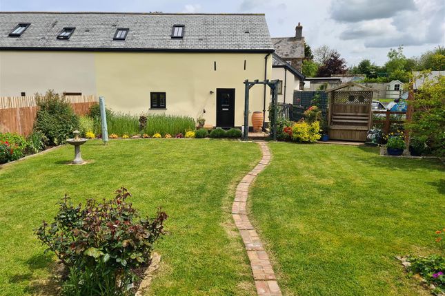 2 Warracott Court, Lifton photo 4