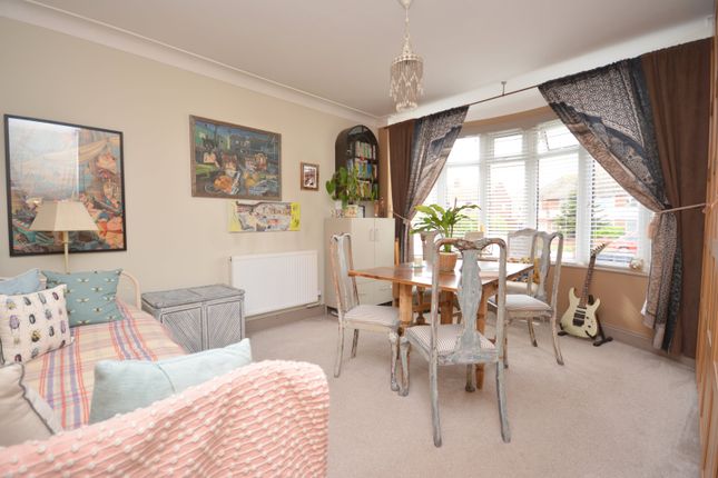 Flat for sale in Northumberland Avenue, Margate, Kent