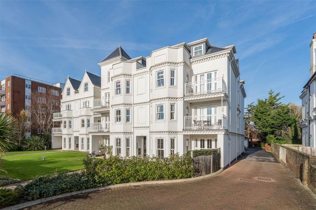 Flat for sale in Mill Road, Worthing, West Sussex