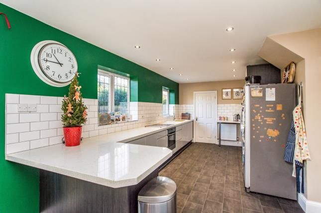 4 Bed Detached House For Sale In Crossfell Road Hemel Hempstead