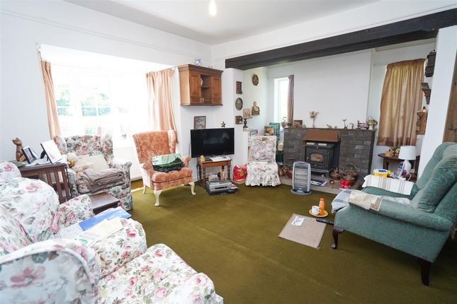 Hillcrest, Graynfylde Drive, Bideford photo 4