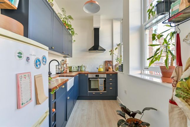 Flat 3, Oxford House, Cheapside, Reading photo 3