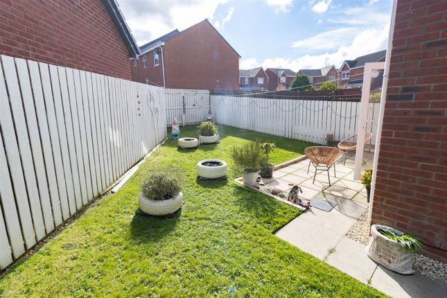End terrace house for sale in Dobson Close, High Spen, Rowlands Gill