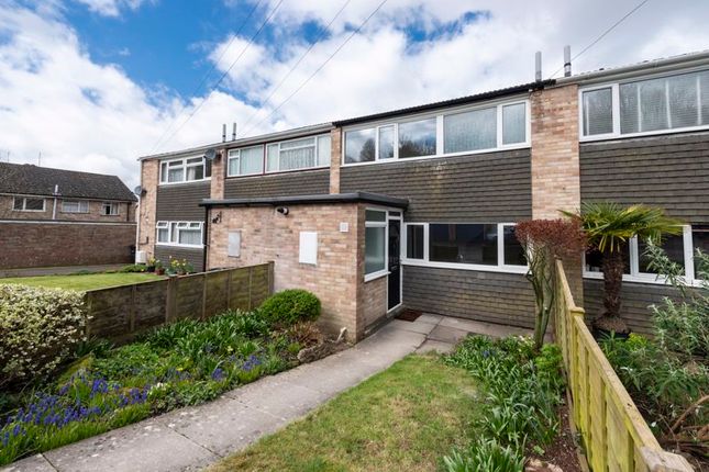 Thumbnail Property for sale in Castle Hill Close, Shaftesbury