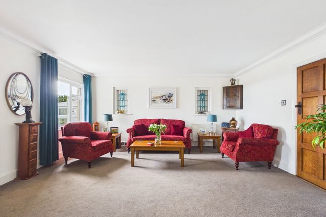 67, Furze Road, Worthing photo 4