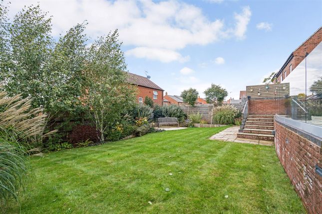 Detached house for sale in The Avenue, Bishopton, Stratford-Upon-Avon