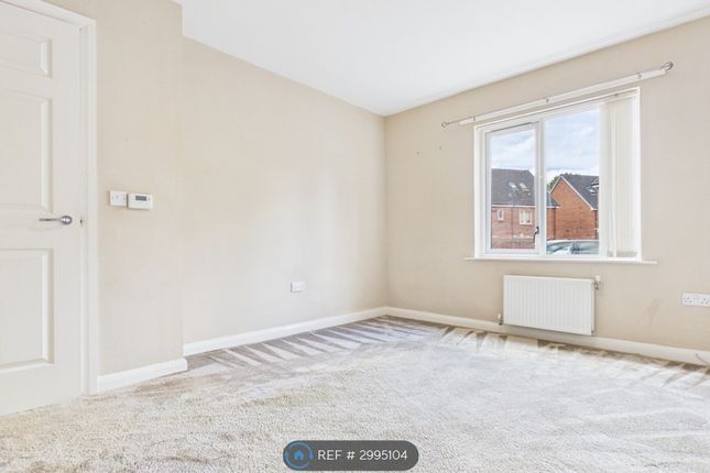 Sorrel Close, Darlington photo 5