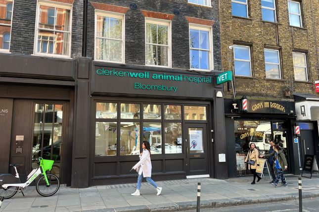 Thumbnail Commercial property for sale in Gray's Inn Road, London