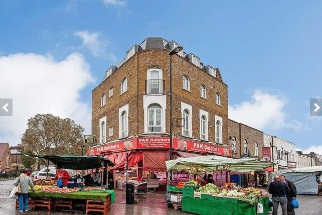 Thumbnail Flat to rent in 17A Ridley Road, London