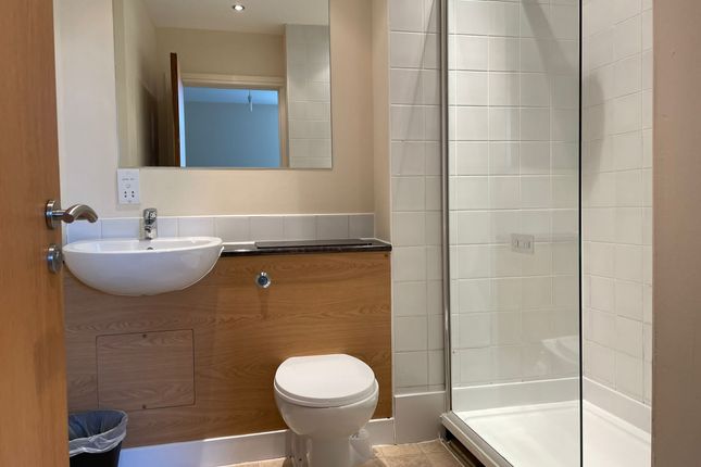 205 Pearl House, 43 Princess Way, Swansea photo 3