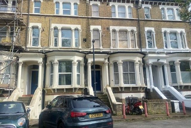 Flat to rent in Fff Effra Road, London