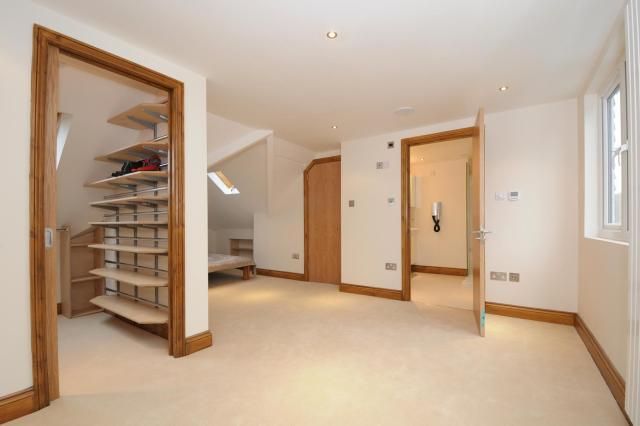 Detached house to rent in Chesham, Buckinghamshire