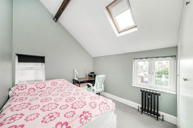 21A, Beaconsfield Road, London photo 4