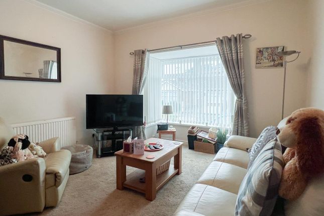 Park Avenue, WITHERNSEA photo 2