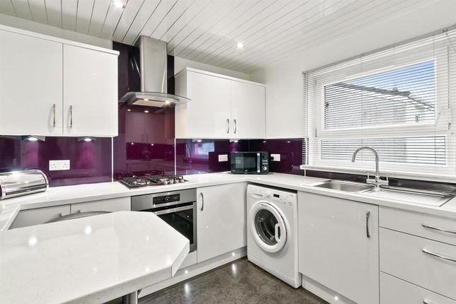 Flat 3, 6, McIntyre Terrace, Balloch photo 3