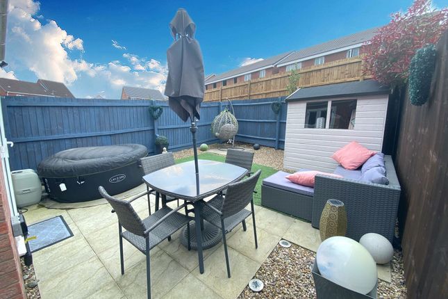 5 Forsythia Close, Bedworth photo 3