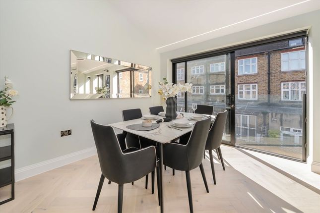 House 1, Aylmer Parade, London photo 3