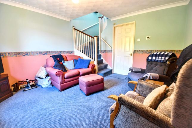 125, Westdale Walk, Bedford photo 3