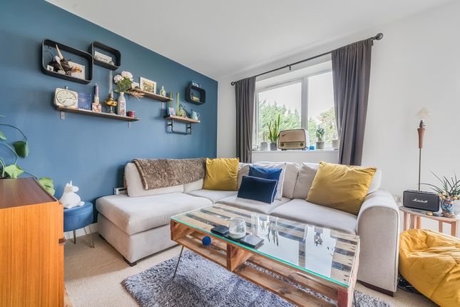 Flat for sale in Hillier Court, London, Greater London