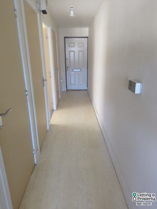 Flat 61, Sharps Court, Cooks Way, Hitchin photo 4
