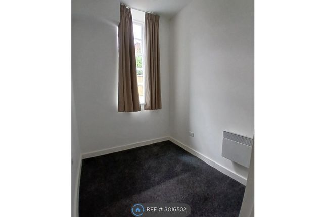 New College Apartments, Ellen Ross Close Wellington, Telford photo 3