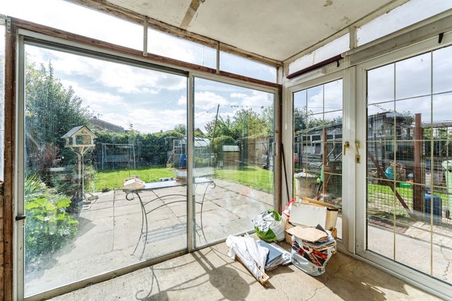 45, Oaklands Avenue, Huntingdon photo 4