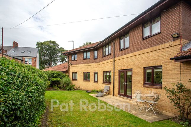 43, Sandyford Park, Newcastle Upon Tyne photo 2